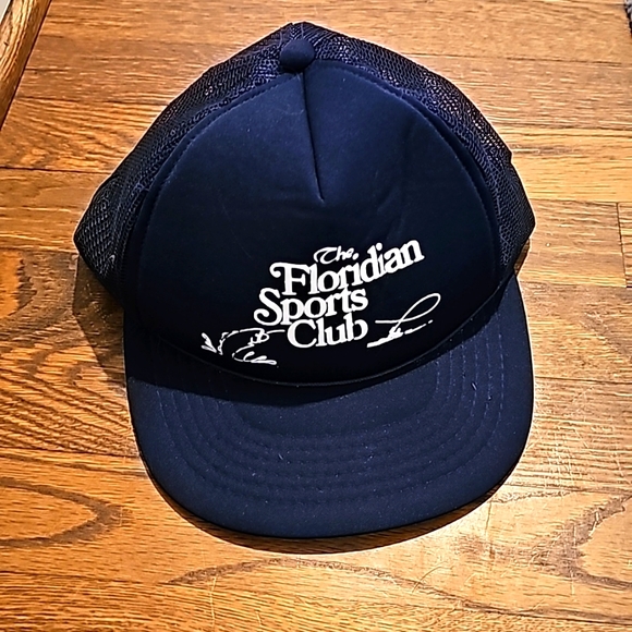 Vintage The Floridan Sports Club navy snapback mesh trucker hat - Picture 2 of 9